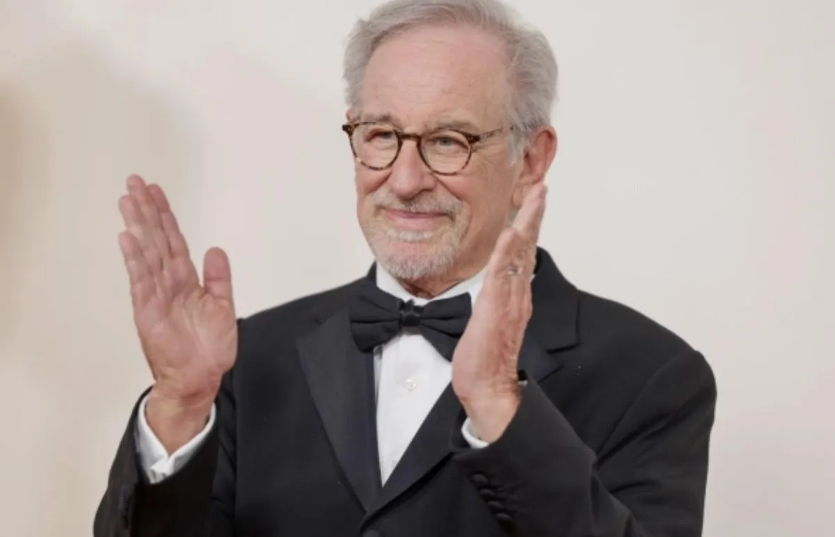 Netflix objavio prvi trejler nove Spilbergove serije 'Dinosaurusi'