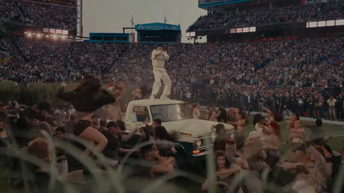 NFL arena postaje koncertno mjesto za nekoliko minuta