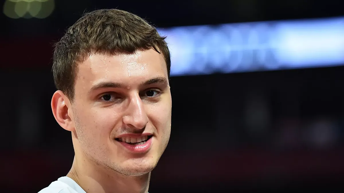 Nikola Jović bez učinka u porazu Majamija od Čikaga