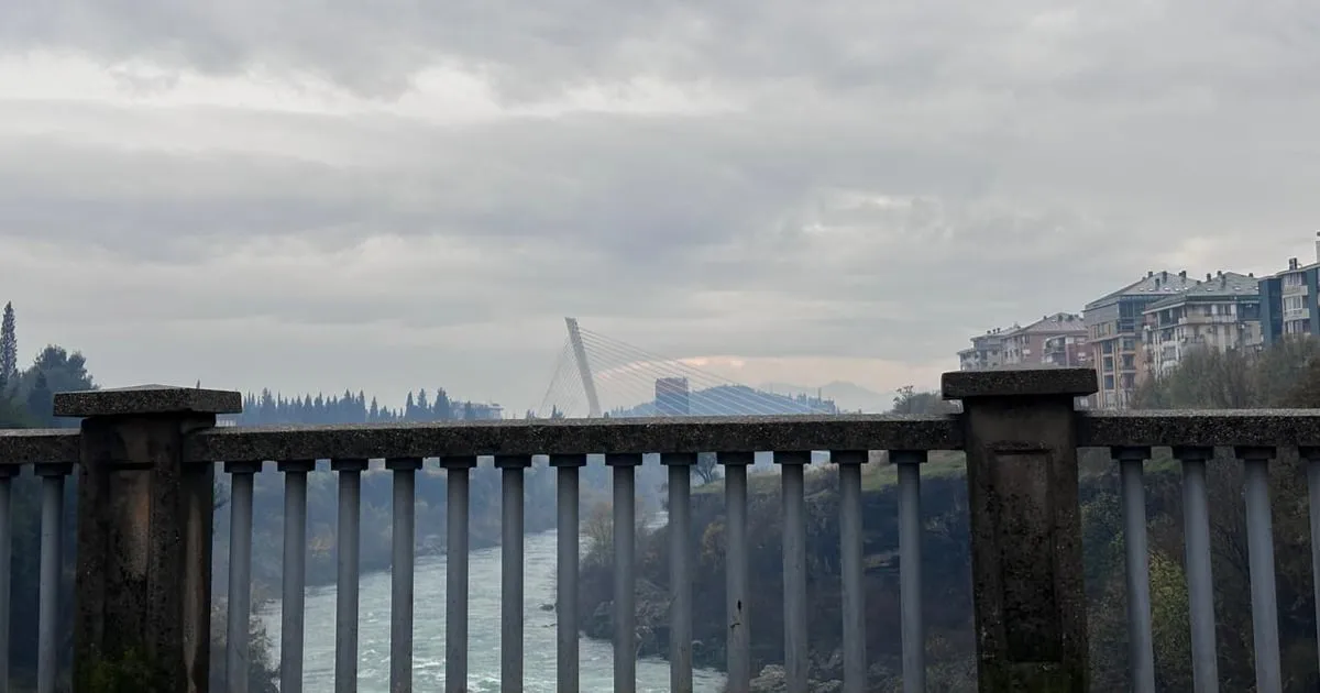 Oblačan dan uz povremenu kišu u Crnoj Gori