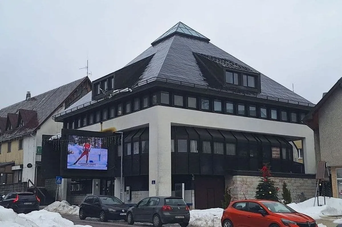 Odluka o isticanju trobojke na Žabljaku izazvala podjele među građanima