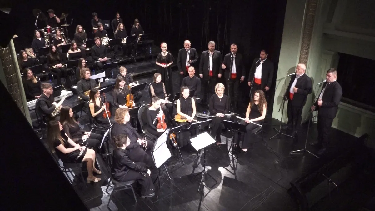 Održan koncert 'More u srcu, pjesma na dar' u Kraljevskom pozorištu