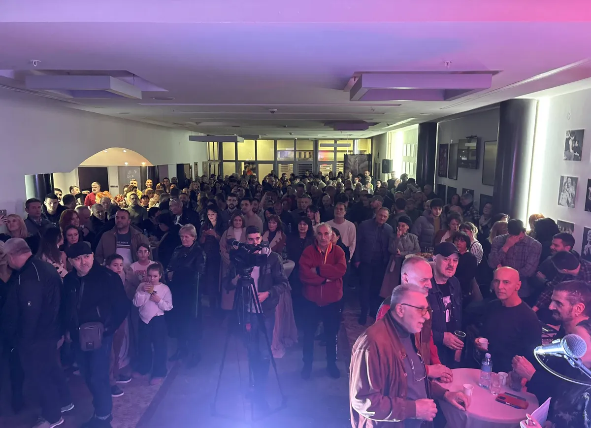 Osma sila ponovo na okupu uz nostalgiju i prijateljstvo