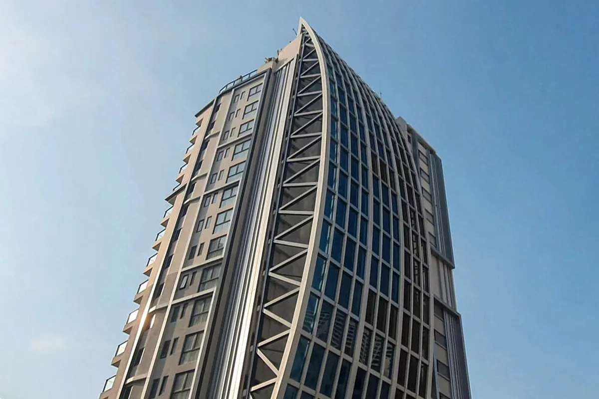 Osnivač Asosa Kventin Grifits poginuo nakon pada s balkona