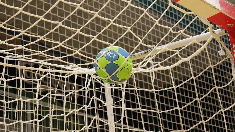 Parni iznad Zvezde u rukometnom derbiju