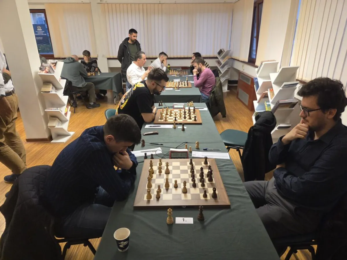 Pet igrača sa maksimalnim učinkom nakon tri kola šahovskog prvenstva