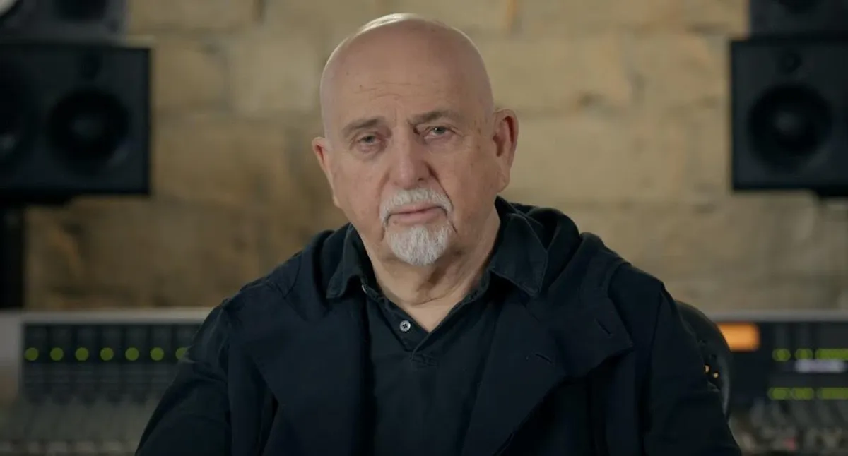 Piter Gebrijel objavio novu numeru 'Put The Bucket Down'