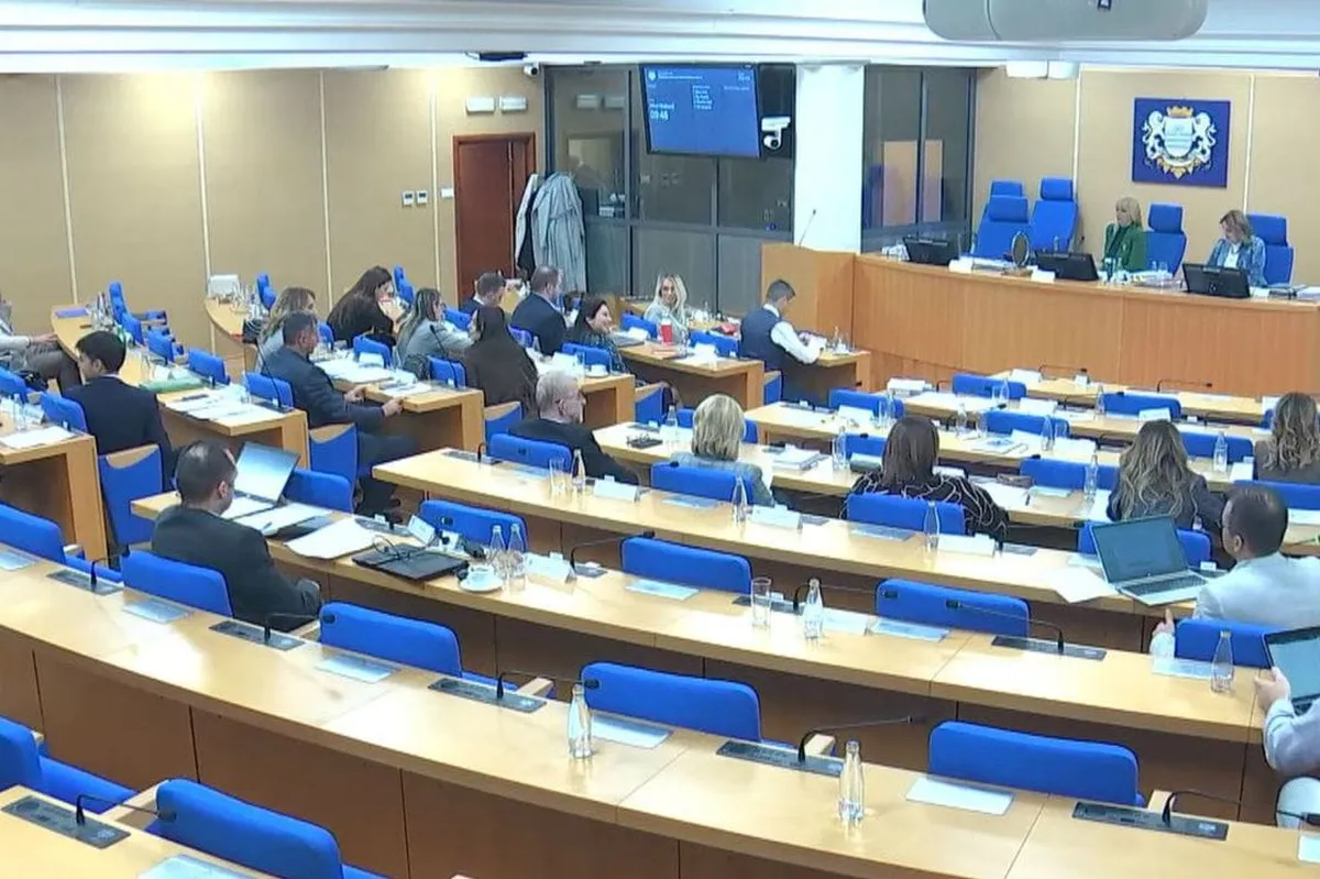 Podgorica nakon izlaska DNP-a: Sudbina Mujovića u rukama DPS-a?