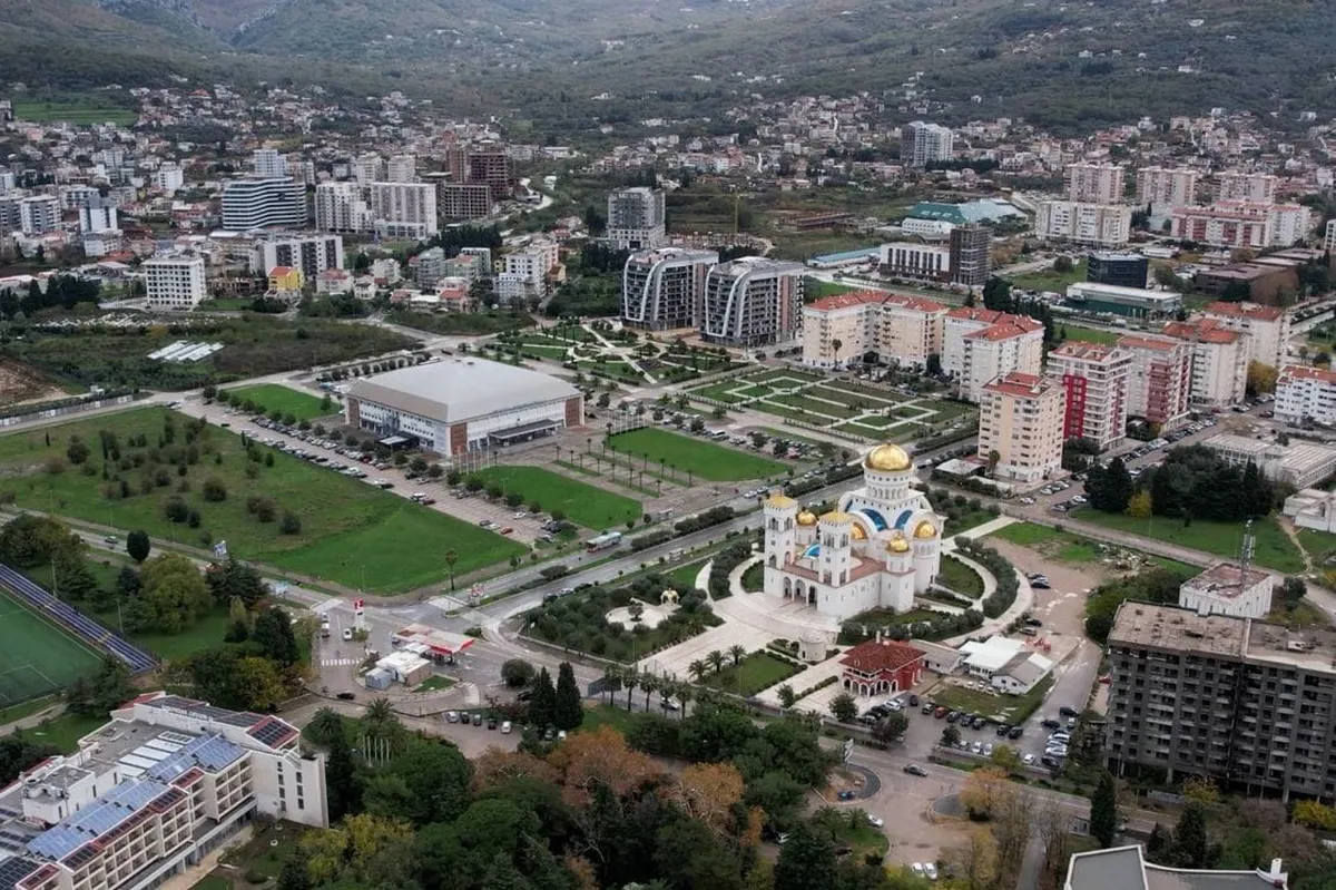 Poklon Opštine Bar povodom Dana žena: Koncert Jelene Tomašević i monodrama “Virdžina”