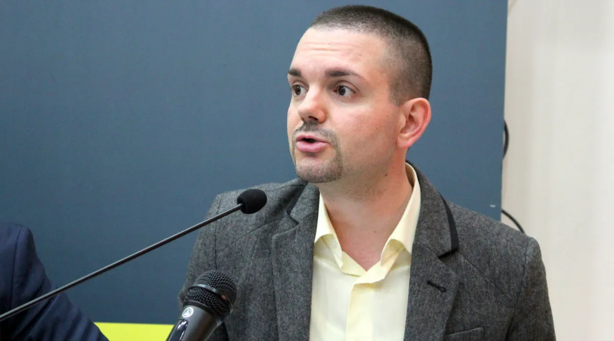 Politčki Srbi u Crnoj Gori su iznad svakog zakona, tvrdi Milivoj Bešlin