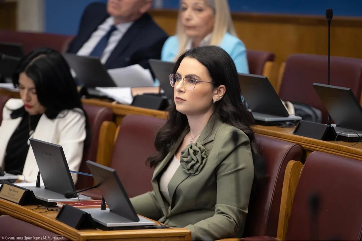 Popović: Jakšić Stojanović bira koalicione partnere Mandića i Kovačevića