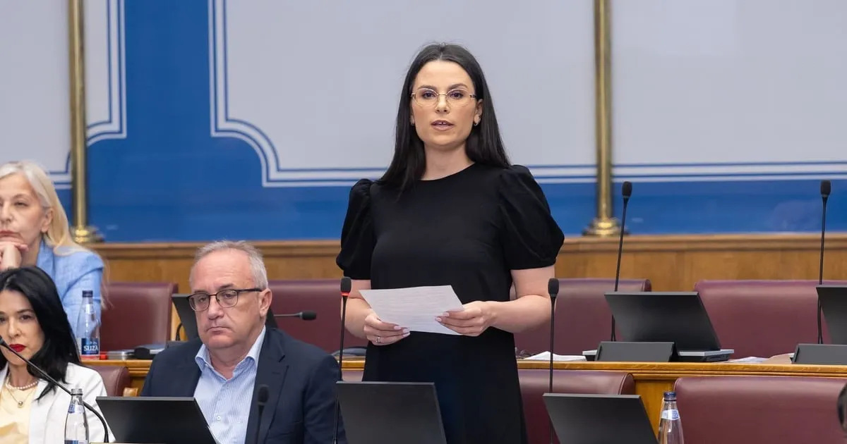 Popović: Jakšić Stojanović ima koalicione partnere po mjeri Mandića i Kovačevića