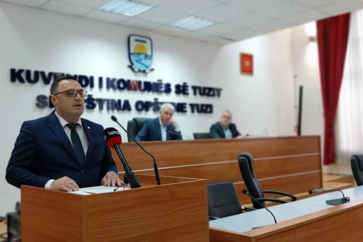 Predsjednik SO Tuzi Lindon Đeljaj na ugovore o djelu daje 100.000 eura