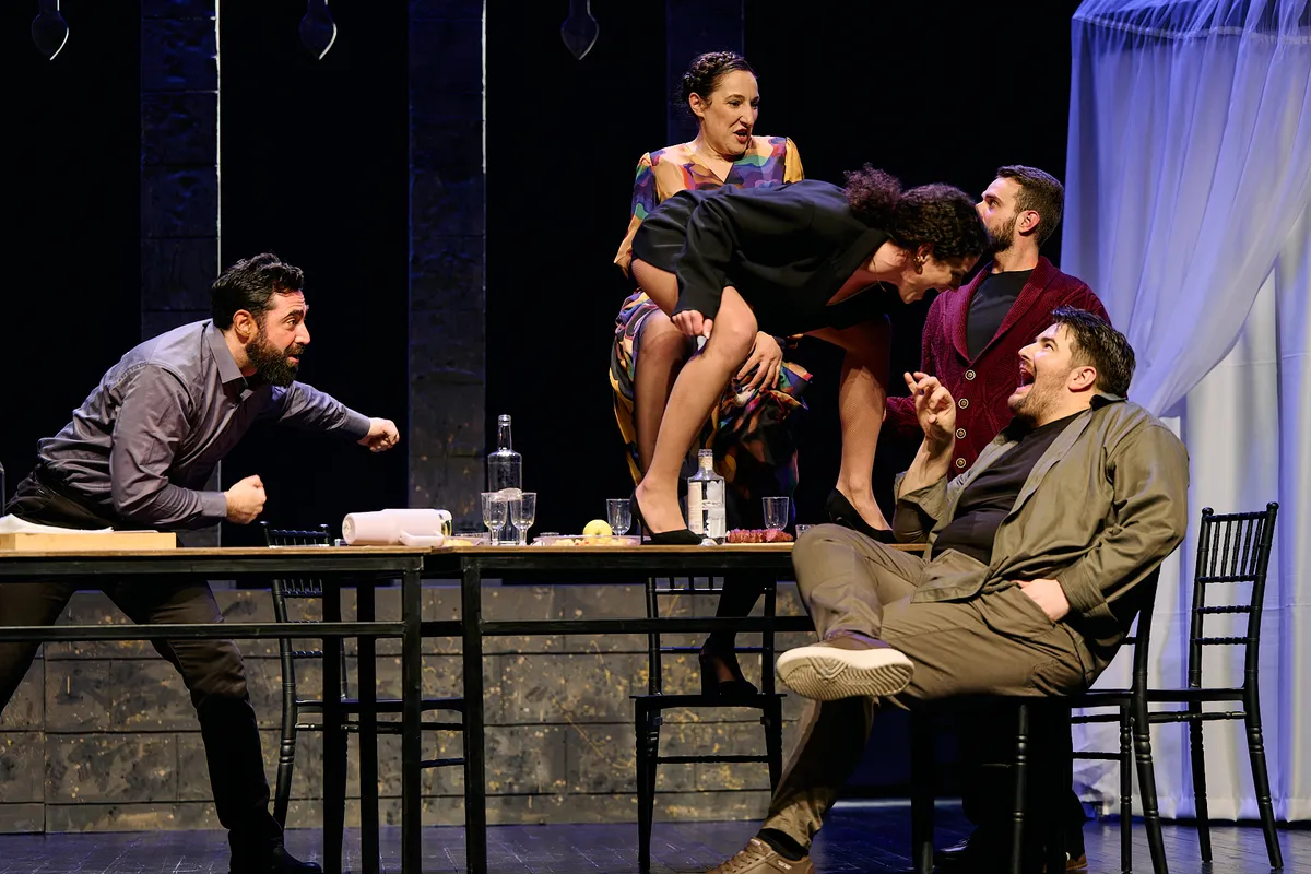 Premijera "Koktel nakon premijere": Crna komedija o teatru i ljudskim slabostima