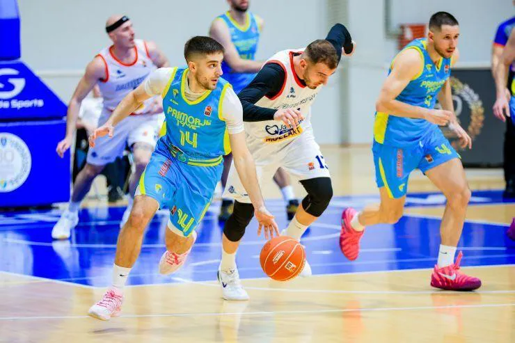 Primorje 1945 savladalo Jedinstvo 1950 u uzbudljivom derbiju