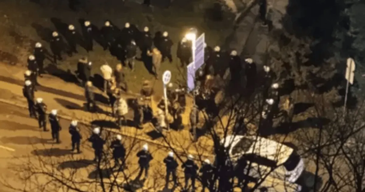 Protesti širom Srbije: Policija hapsila demonstrante u Beogradu