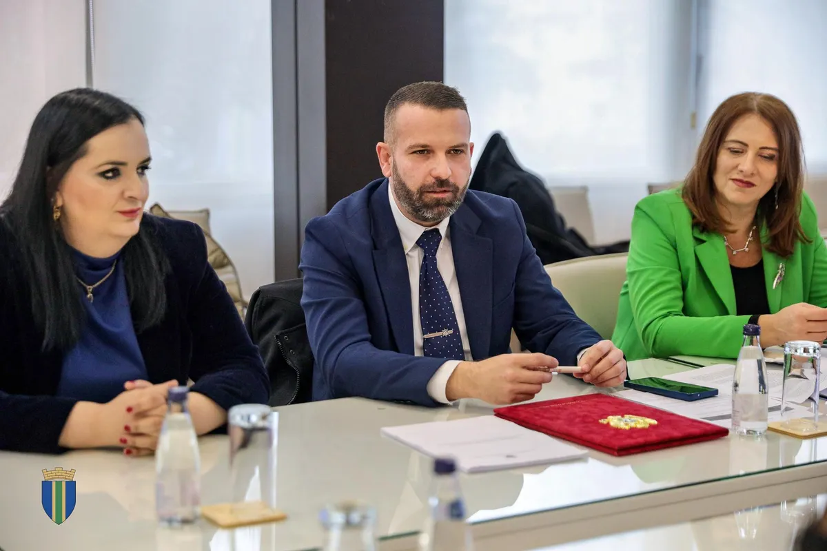 Raičević sa Nišić i Perčobićem o izazovima tržišta rada