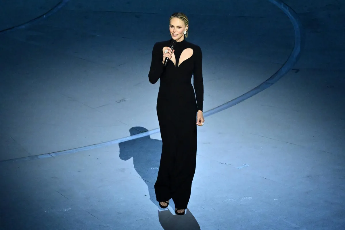 Šarliz Teron oduševila na otvaranju ZOI u Milanu i Kortini