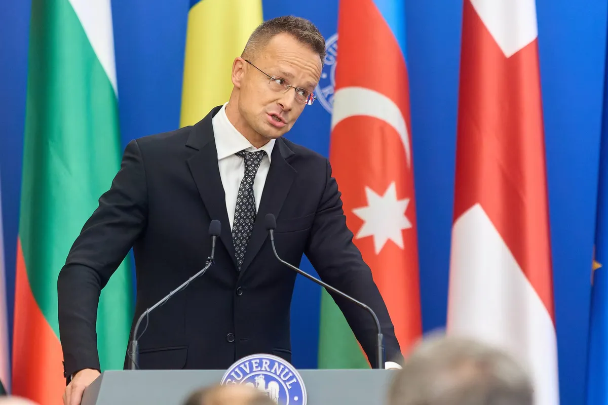 Sijarto: Mađarska će blokirati EU paket od 90 milijardi eura za Ukrajinu