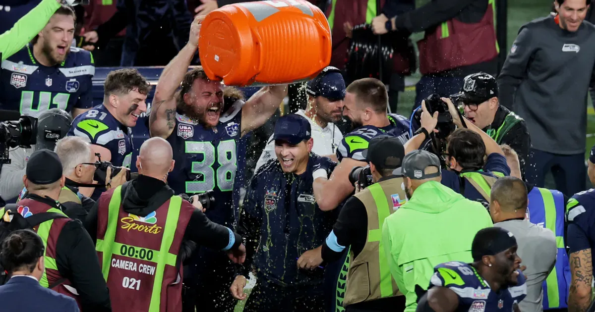 Sijetl Sihoksi novi šampioni NFL-a, Bed Bani naljutio Trampa