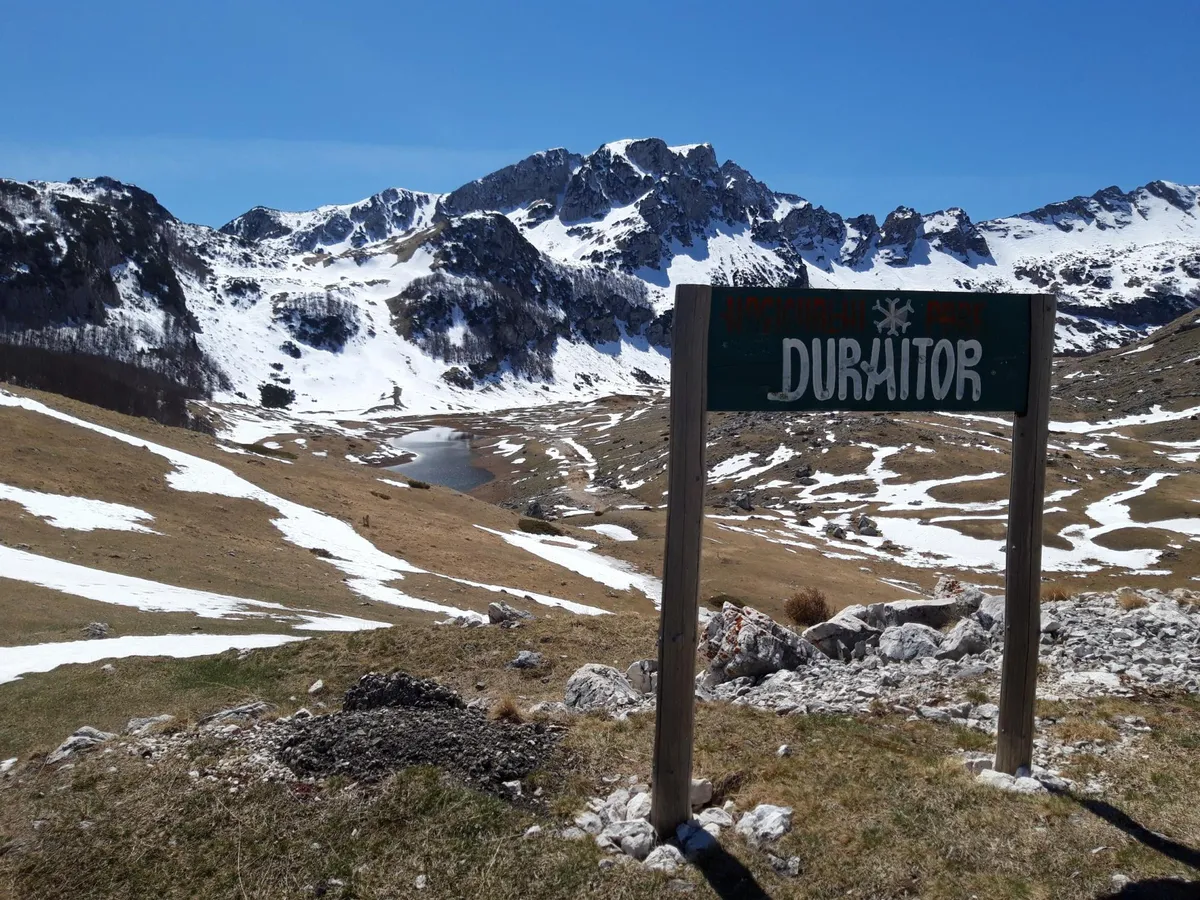 Sjutra promjenljivo oblačno, moguća slaba kiša i snijeg na sjeveru