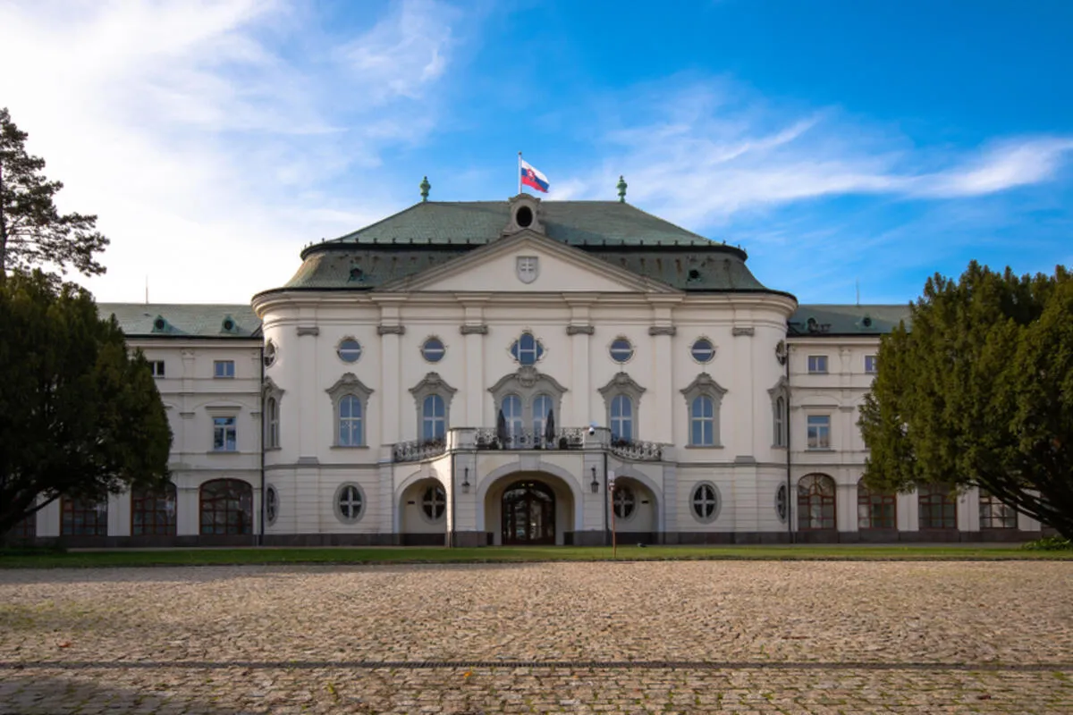 Slovačka i Mađarska prijete obustavom struje Ukrajini zbog nafte