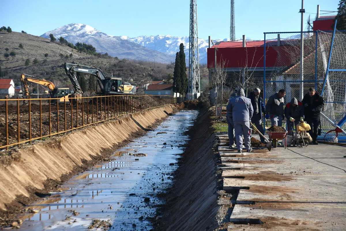 Stadion 'DG arena' neupotrebljiv zbog uklanjanja reflektora