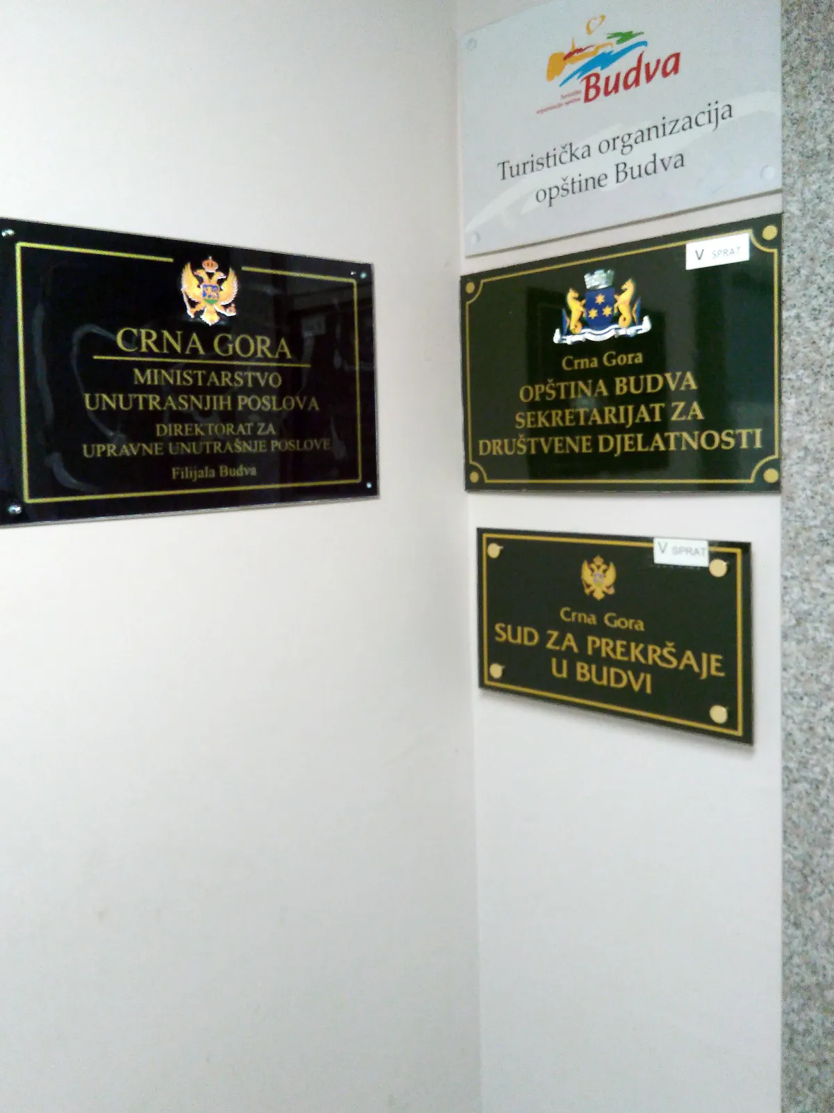 Sud za prekršaje u Budvi naplatio preko dva miliona eura kazni