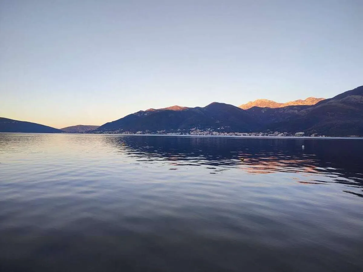 Sunčano vrijeme u Crnoj Gori, temperatura do 17 stepeni