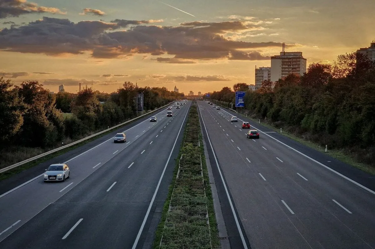 Teška saobraćajna nesreća u Hrvatskoj: Dvojica poginula, dvoje povrijeđeno
