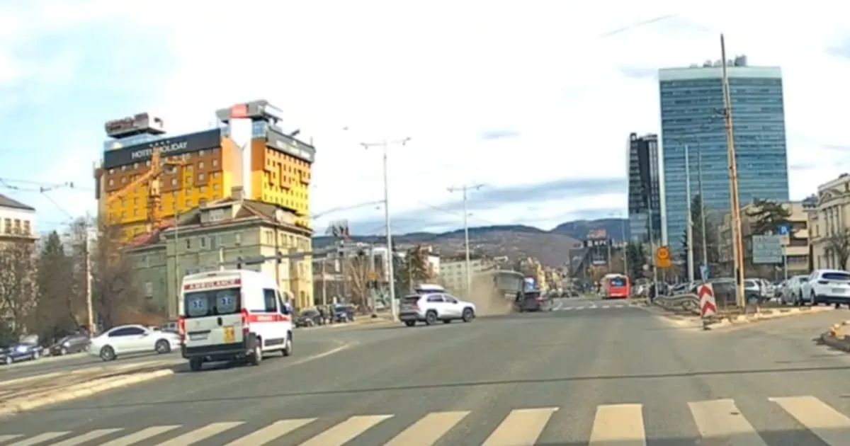 Teška tramvajska nesreća u Sarajevu: Poginula jedna žena, četiri povrijeđena