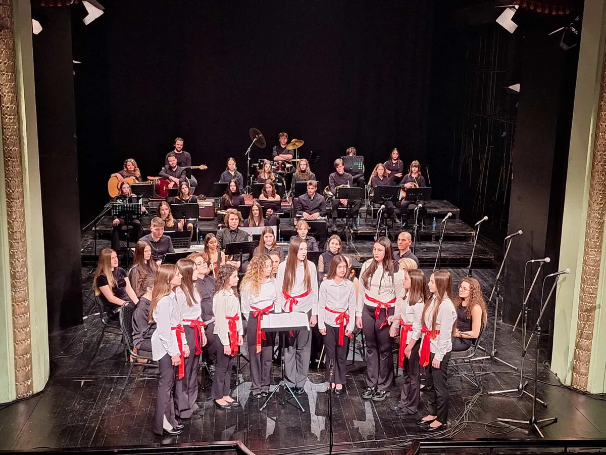 Tivćani oduševili Cetinjane na koncertu u Zetskom domu