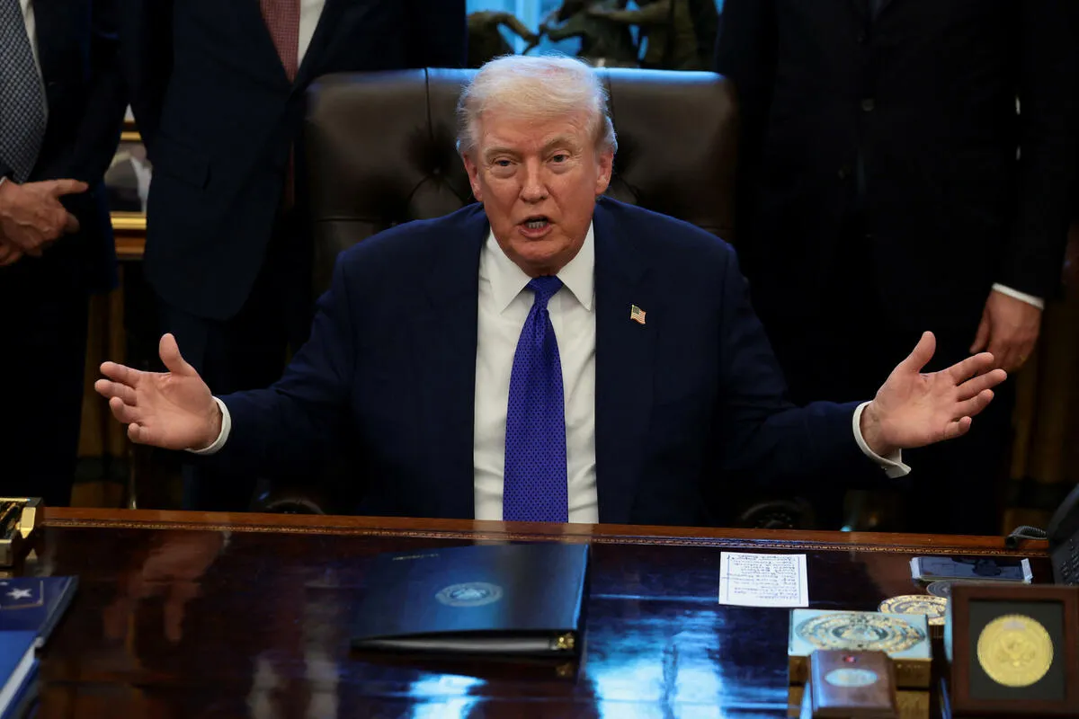 Tramp se sastaje sa predsjednikom Kolumbije, optuženim za trgovinu drogom