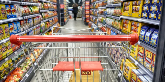 Trgovine u Crnoj Gori i dalje zatvorene uprkos ukidanju neradne nedjelje