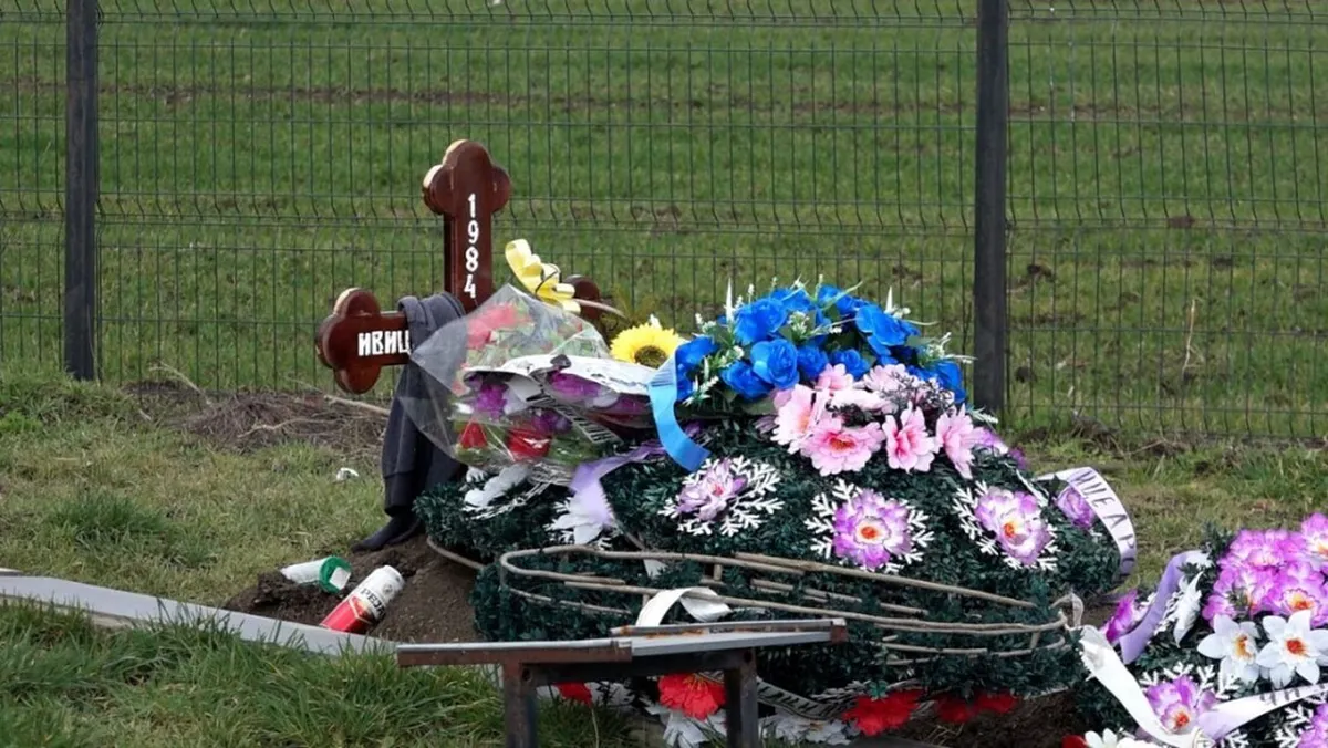 U Lipljanu ponovo skandalozno oskrnavljen grob Ivice Talića