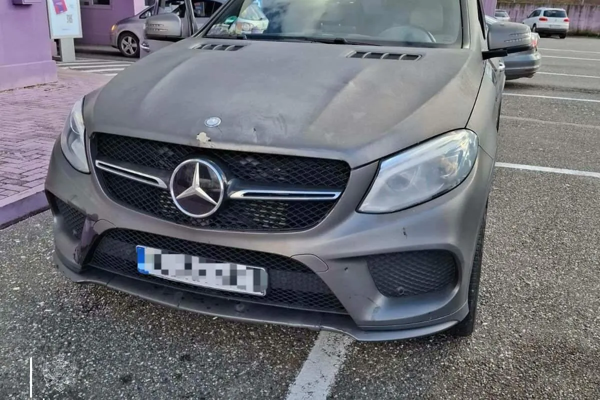 Uhapšen državljanin Kosova na prelazu Sukobin sa falsifikovanim ispravama