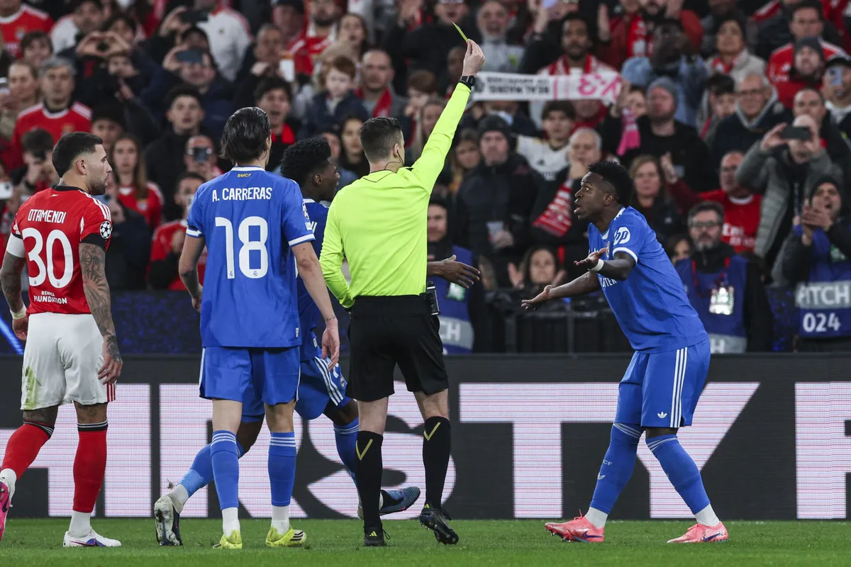 Vinisijus Žunior o incidentu na utakmici: Rasisti su kukavice