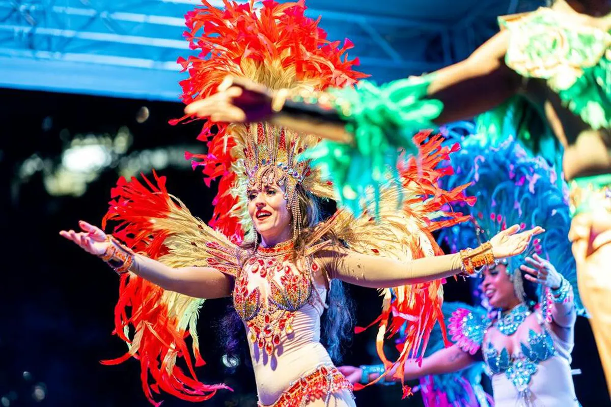 Više od 600 učesnika na Međunarodnom karnevalu Praznika mimoze u Herceg Novom