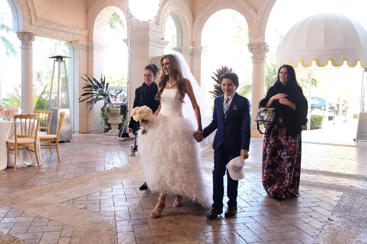 Vjenčanje Dana Skavina i Erin Elmore uz prisustvo Donalda Trampa