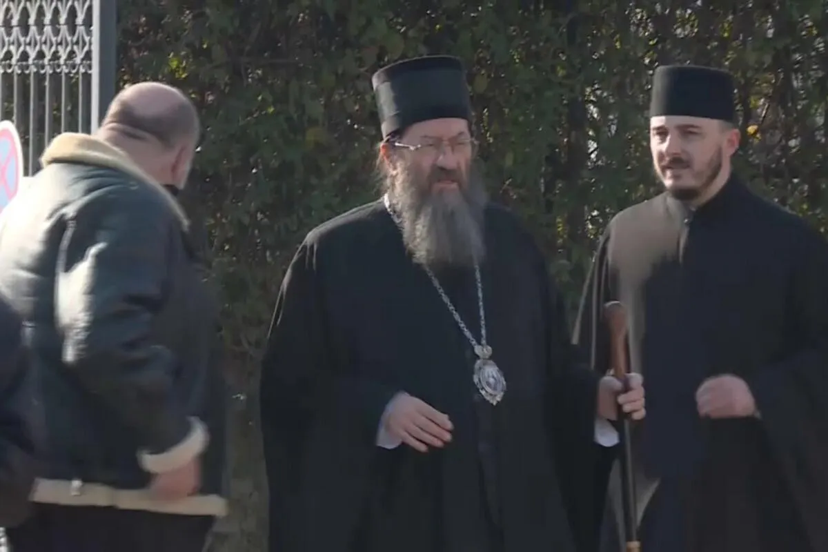 Vjernici se okupili u Kraljevu da pruže podršku mitropolitu Justinu