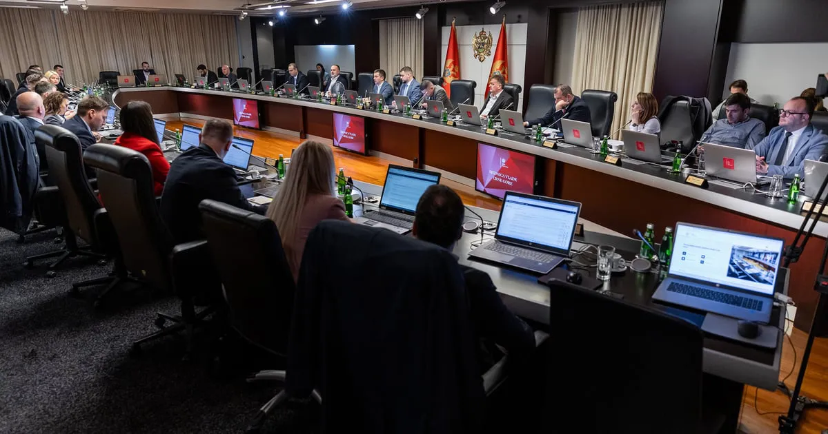 Vlada Crne Gore donijela 20 kadrovskih rješenja na sjednici