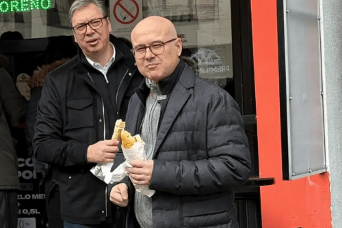 Vučić nenajavljeno održao govor u Novom Sadu i otišao