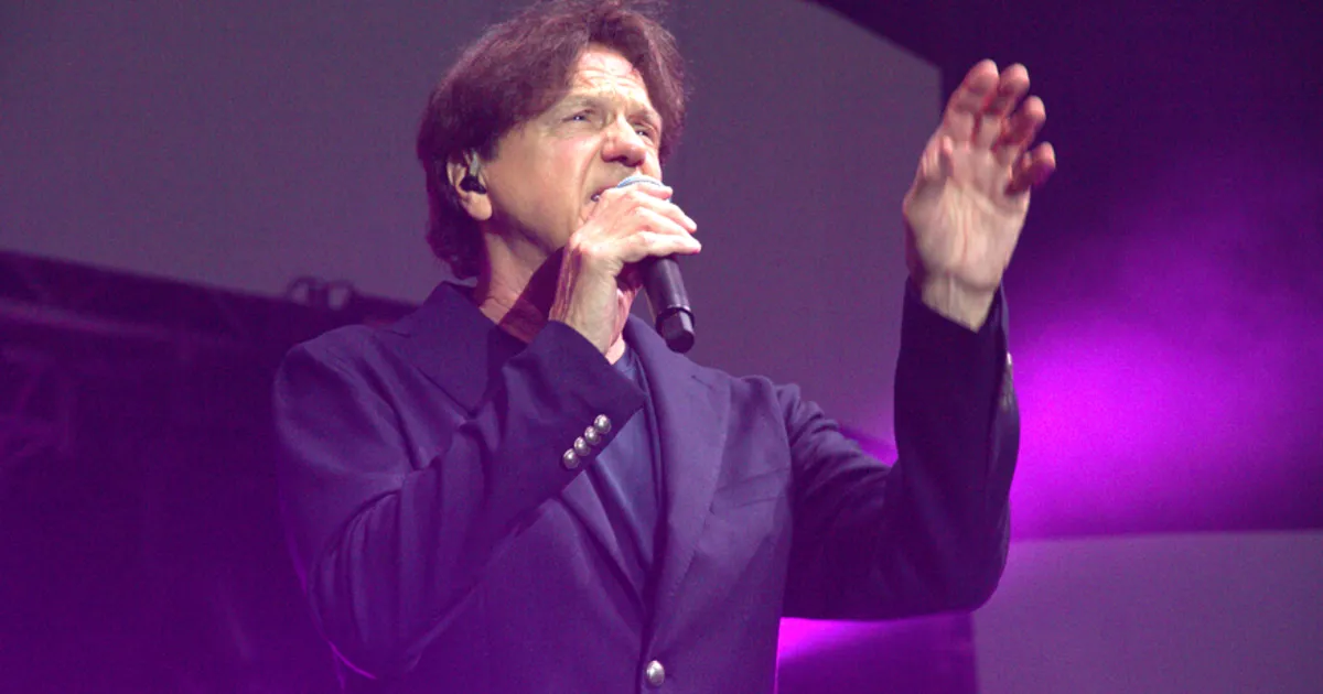 Zdravko Čolić se oglasio nakon napada bombom na njegovu kuću