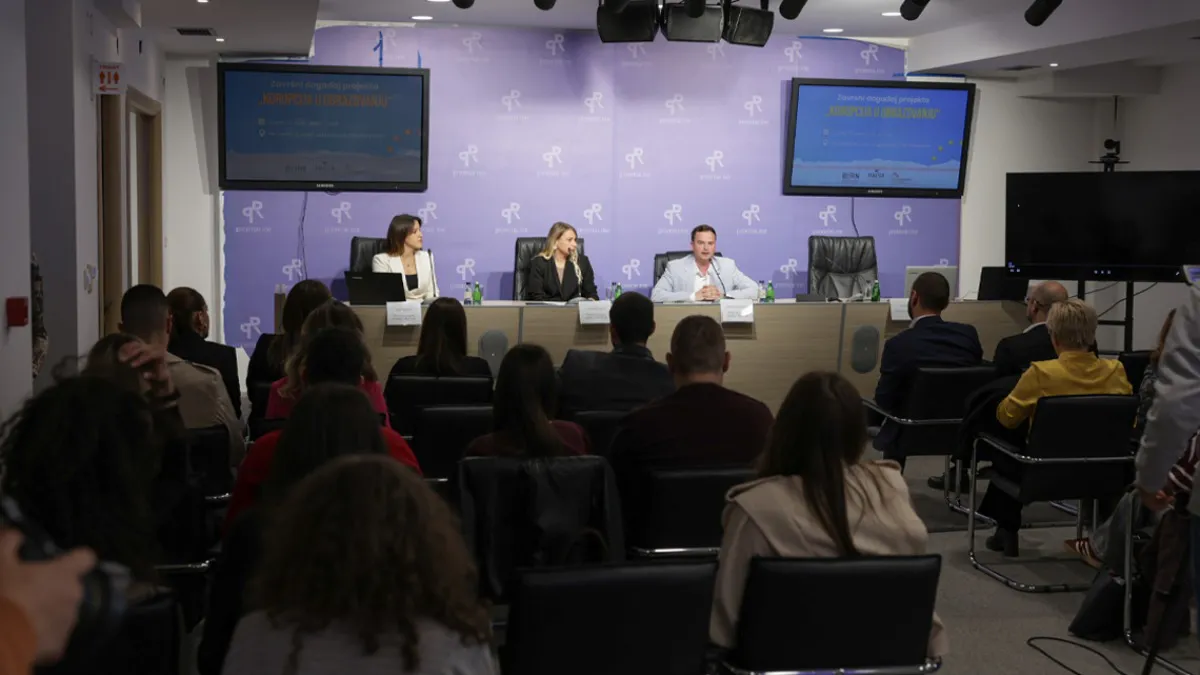 Istraživanje: 80% građana vidi politički uticaj u obrazovanju