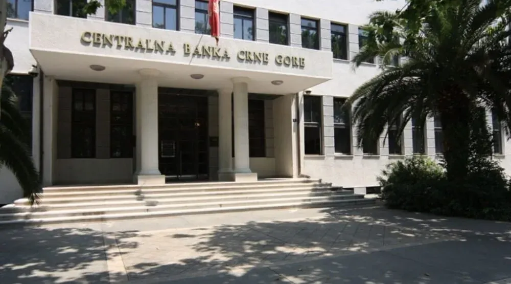 Pad kamatnih stopa u Crnoj Gori prema CBCG