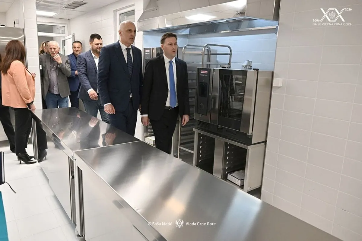 Šimun obišao Dom zdravlja i Opštu bolnicu u Nikšiću: Unapređenje zdravstva