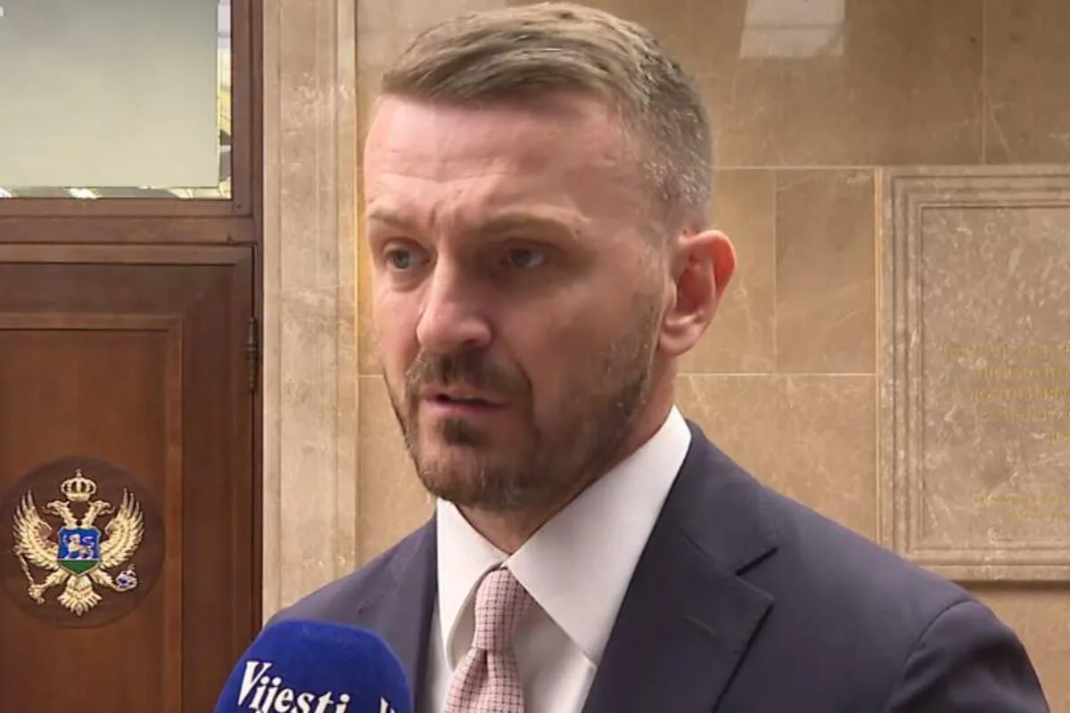 Ministarstvo će se izjasniti o Deliću nakon razmatranja propisa Ministarstvo će se izjasniti o Deliću nakon razmatranja propisa