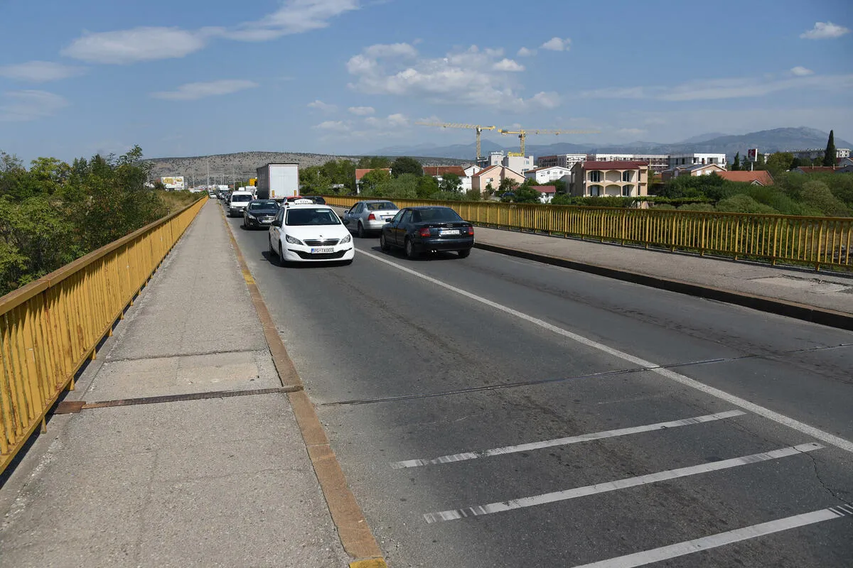 Za mostove na Morači 6,88 miliona eura Za mostove na Morači 6,88 miliona eura