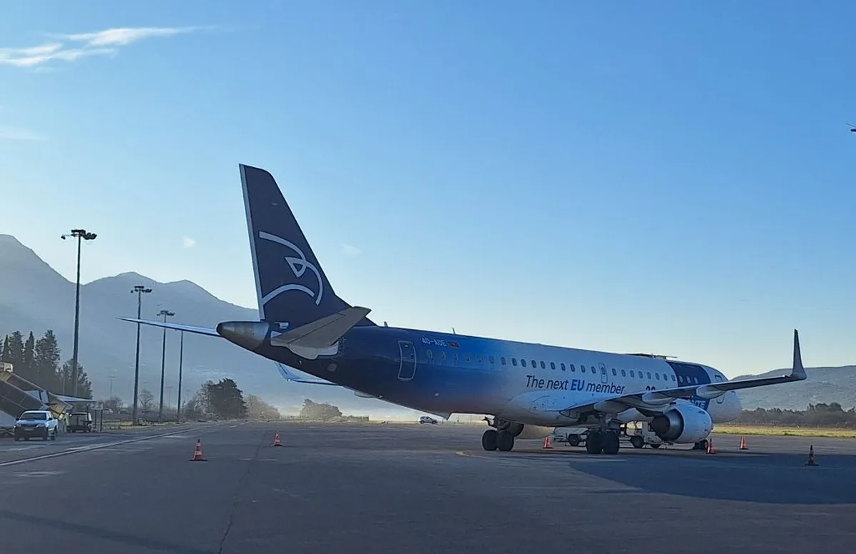 Air Montenegro povećava broj letova između Banjaluke i Tivta Air Montenegro povećava broj letova između Banjaluke i Tivta