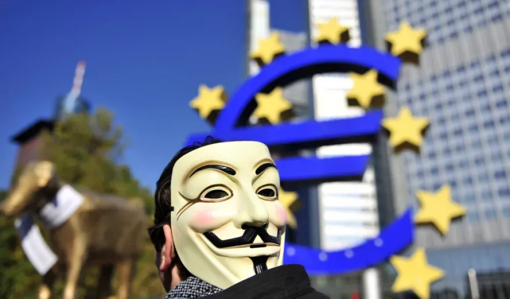 Bauk tehnokapitalizma: Raspad društva i nedostatak zajedničkog otpora Bauk tehnokapitalizma: Raspad društva i nedostatak zajedničkog otpora